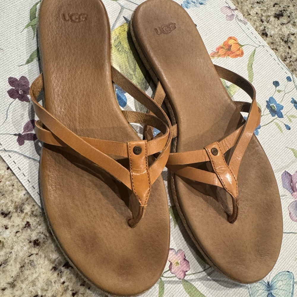 UGG Women's Brown Strappy Sandals